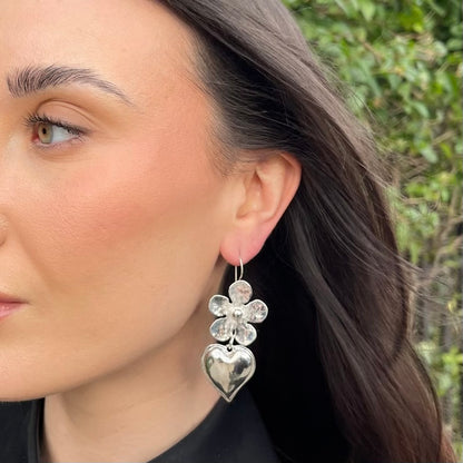 Puffy Daisy Silver Earrings